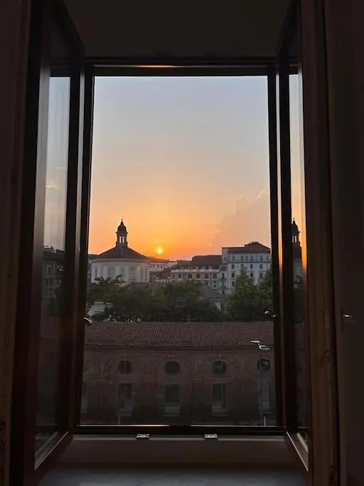 Nel Cuore Della Citta Milán