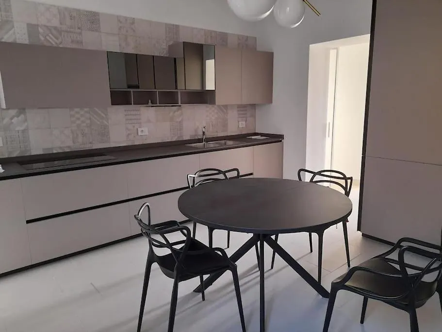 Apartamento Nel Cuore Della Citta Milán Italia